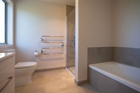 Photo of property in 10 Tucker Close, Leamington, Cambridge, 3432