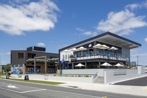 Photo of property in 1273 Papamoa Beach Road, Papamoa Beach, Papamoa, 3118