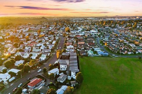 Photo of property in 17/17 Barneys Farm Road, Clendon Park, Auckland, 2103