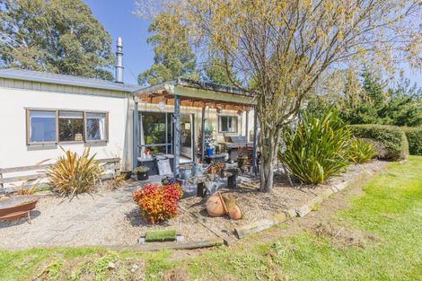 Photo of property in 37 Buckland Street, Tikokino, Waipawa, 4273