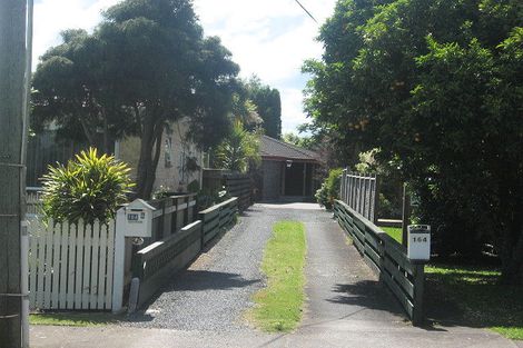 Photo of property in 164a Victoria Street, Cambridge, 3434