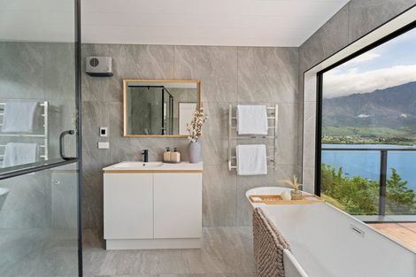 Photo of property in 14a Angelo Drive, Frankton, Queenstown, 9300