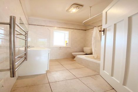 Photo of property in 1 Camden Road, Sandringham, Auckland, 1025