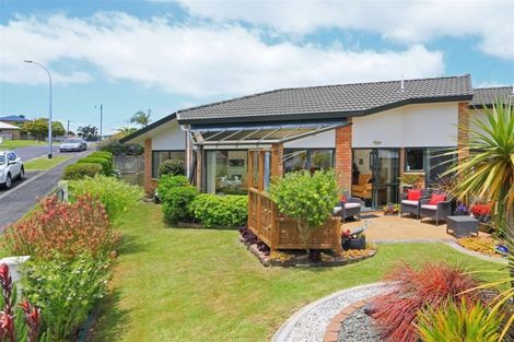 Photo of property in 16/169 Sturges Road, Henderson, Auckland, 0612