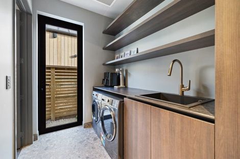 Photo of property in 11b Double Cone Road, Jacks Point, Queenstown, 9371