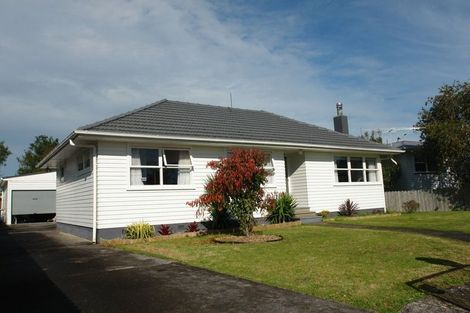 Photo of property in 6 Hereford Street, Te Atatu Peninsula, Auckland, 0610