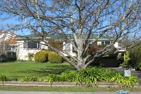 Photo of property in 5 Emerald Hill, Havelock North, 4130