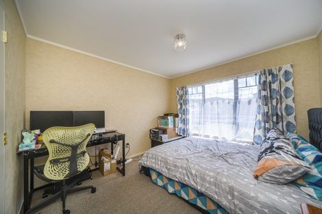 Photo of property in 12 Jordan Way, Kelvin Grove, Palmerston North, 4414