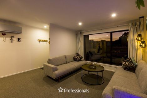 Photo of property in 11 Buddle Road, Wallaceville, Upper Hutt, 5018