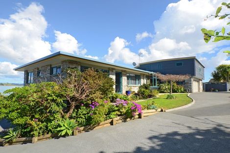 Photo of property in 254 Beach Road, Campbells Bay, Auckland, 0630