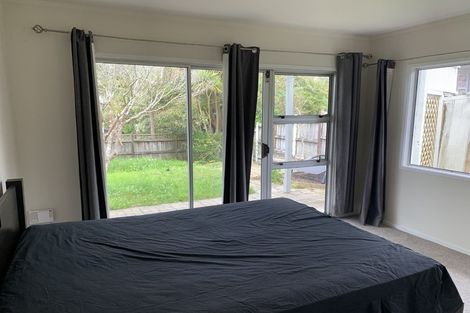 Photo of property in 1/103 Sunset Road, Totara Vale, Auckland, 0632