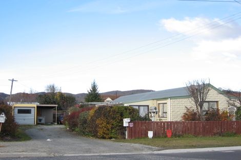 Photo of property in 3b Clutha Street, Alexandra, 9320