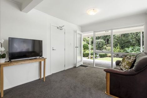 Photo of property in 53 Parr Terrace, Castor Bay, Auckland, 0620