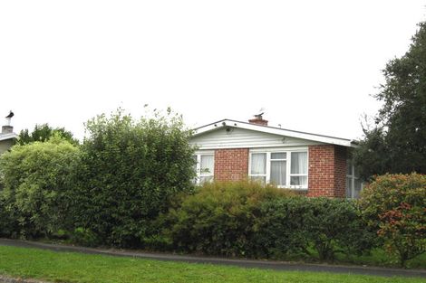 Photo of property in 17 Camden Street, Northcote, Christchurch, 8052