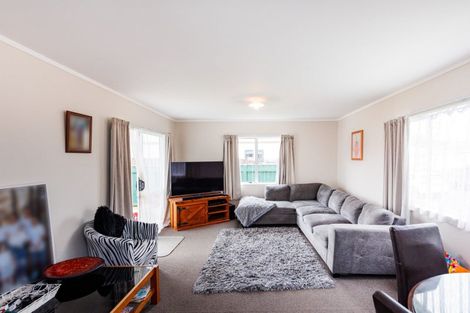 Photo of property in 28a Chatsworth Place, Highbury, Palmerston North, 4412
