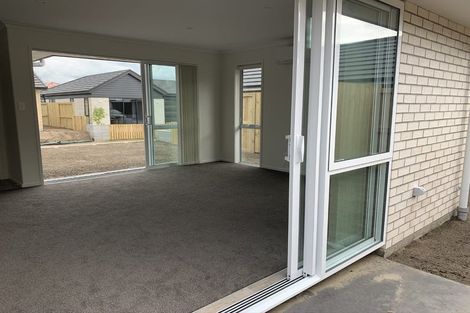 Photo of property in 2 Haka Way, Papamoa, 3118