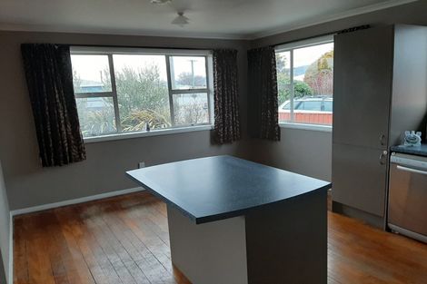 Photo of property in 9 Campbell Street, Alexandra, 9320