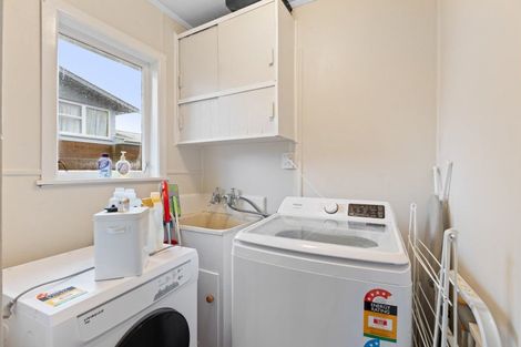 Photo of property in 47 Pohutukawa Drive, Tokoroa, 3420