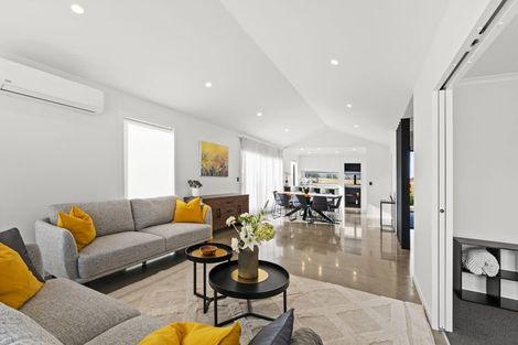 Photo of property in 40 Arohaina Avenue, Karaka, 2124