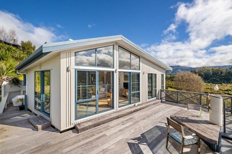 Photo of property in 45 Boons Valley Road, Waikawa, Picton, 7220