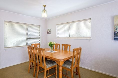 Photo of property in 1/246 Great North Road, Henderson, Auckland, 0612