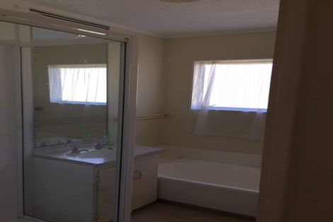 Photo of property in 36 Jackson Terrace, Ranui, Porirua, 5024