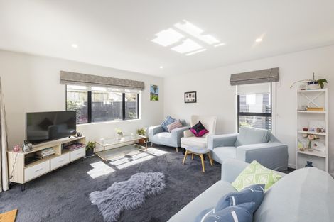 Photo of property in 24a Roberts Line, Kelvin Grove, Palmerston North, 4414