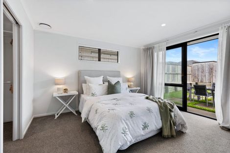 Photo of property in 12 Cowell Crescent, Pyes Pa, Tauranga, 3112