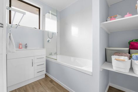 Photo of property in 11 Derby Street, Nawton, Hamilton, 3200