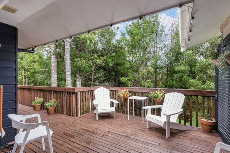 Photo of property in 18 Primrose Lane, Lucas Heights, Auckland, 0632
