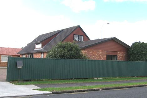 Photo of property in 4 Poinsettia Place, Henderson, Auckland, 0610