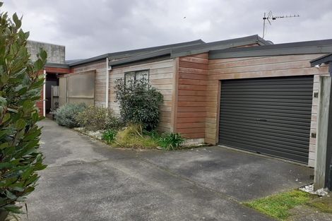 Photo of property in 2/25 Nelson Street, Petone, Lower Hutt, 5012
