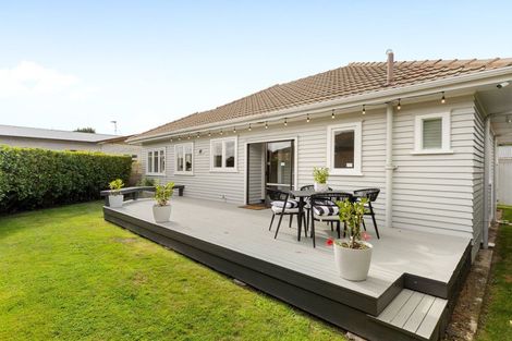 Photo of property in 5 Bettina Road, Fairfield, Hamilton, 3214