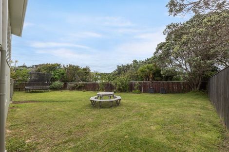 Photo of property in 56 Herewini Street, Titahi Bay, Porirua, 5022