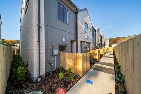 Photo of property in 3/16 Sladden Street, Naenae, Lower Hutt, 5011