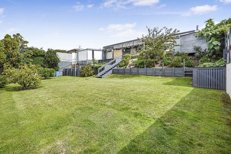 Photo of property in 4 Totara Drive, St Andrews, Hamilton, 3200