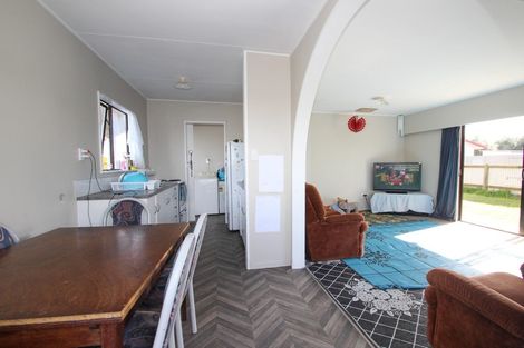 Photo of property in 5b Kilkee Terrace, Flaxmere, Hastings, 4120