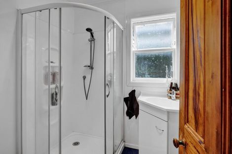 Photo of property in 76 Cordelia Street, Stratford, 4332