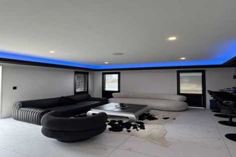 Photo of property in 3 Wyon Way, Flat Bush, Auckland, 2016