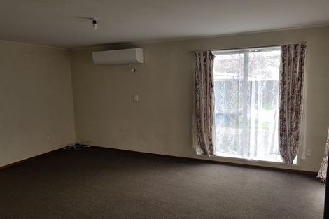 Photo of property in 6 Sabot Place, Massey, Auckland, 0614