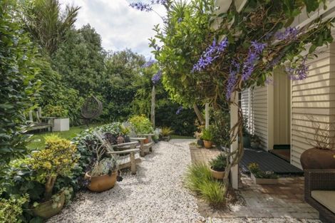 Photo of property in 23 Hukanui Crescent, Ponsonby, Auckland, 1021