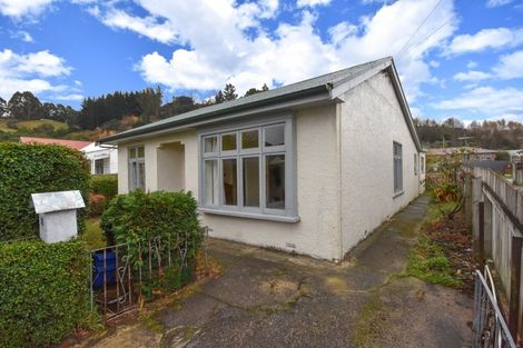 Photo of property in 16 Selwyn Street, North East Valley, Dunedin, 9010