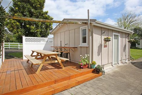 Photo of property in 145 Kidd Road, Waiuku, 2682