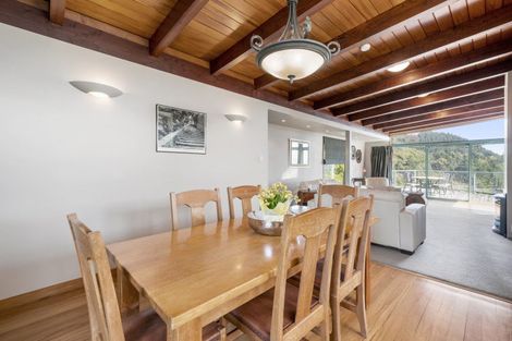 Photo of property in 52 Waitohu Road, York Bay, Lower Hutt, 5013