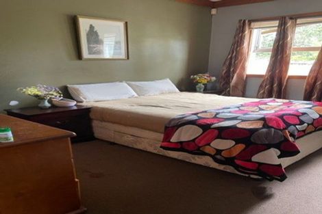 Photo of property in 115 Woodglen Road, Glen Eden, Auckland, 0602