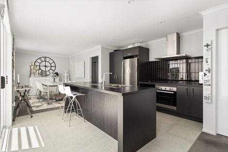 Photo of property in 301 Lakes Boulevard, Pyes Pa, Tauranga, 3112