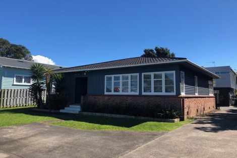 Photo of property in 245a Meola Road, Point Chevalier, Auckland, 1022