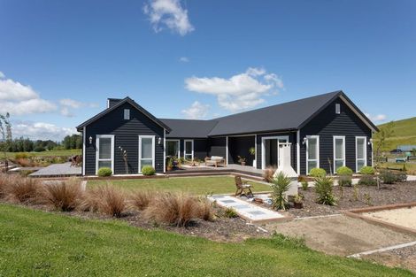 Photo of property in 143b Smith Road, Dannevirke, 4978