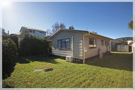 Photo of property in 3a Dale Road, Raumati South, Paraparaumu, 5032