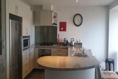 Photo of property in 1/45 Marine Parade, Mount Maunganui, 3116